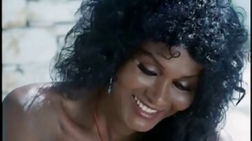 নিনা উত্তর তার মাফিনের সাথে একটি পরীক্ষা ড্রাইভ বাংলাচোদাচুদির ভিডিও নেয়