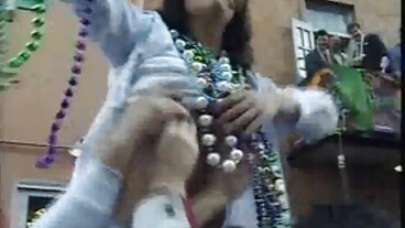 আপনার মোরগ পায় বাংলা চোদাচুদি ভিডিও গ্রহণ যত্ন এর দ্বারা একটি স্নেহময় দু: খ বেশ্যা