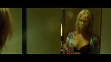 আল্ট্রা-চতুর স্বর্ণকেশী সুন্দরি সেক্সি মহিলার গভীর বাংলা দেশের মেয়েদের চোদাচুদির ভিডিও বুঝবার একটি বিশাল কালো মোরগ